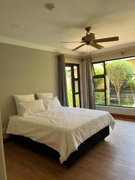 Pecanwood Estate Cosy 3 Bedroom Villa With Pool Hartbeespoort Exterior photo