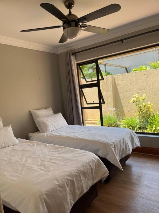 Pecanwood Estate Cosy 3 Bedroom Villa With Pool Hartbeespoort Exterior photo
