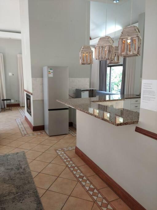 Pecanwood Estate Cosy 3 Bedroom Villa With Pool Hartbeespoort Exterior photo